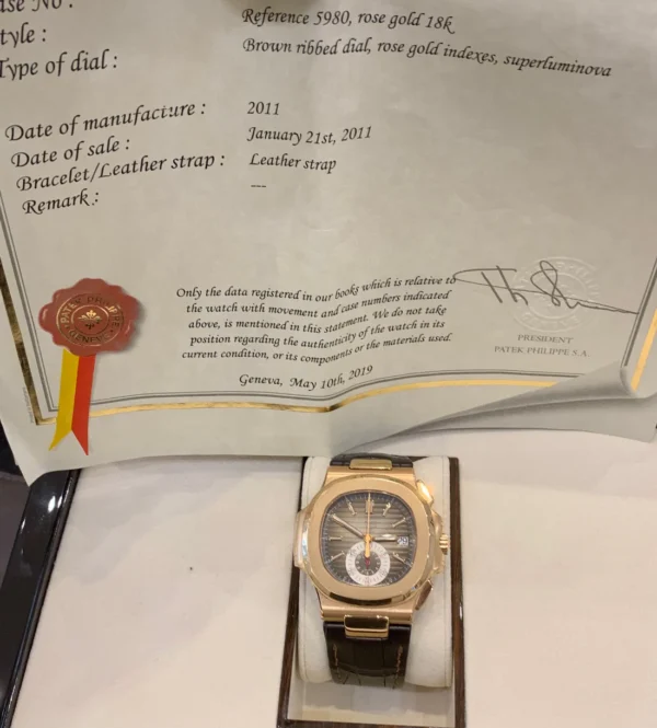 PATEK PHILIPPE - NAUTILUS CHOCOLATE 2011 - Image 5